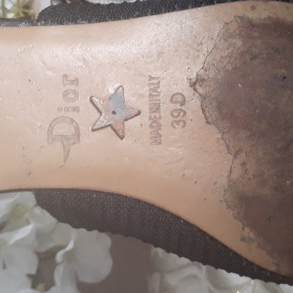 DIOR SHOES - Picture 9 of 16